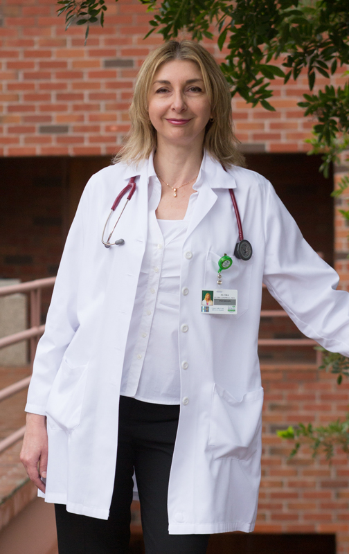 F3_Marketing_Dr-Lindwall “I was lucky that my practice had brought in a consultant to start marketing my practice before I even arrived,” says Ella Lindwall, M.D. “When I went with the owner of my practice to meet the physicians at the local hospital, fliers had already been distributed telling everyone about me.”