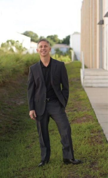 Even with help, it’s up to you to take the reins in your contract negotiation. “The importance of representing yourself is paramount,” says Scott Goldsmith, M.D. - Photo by Alicia Johnson